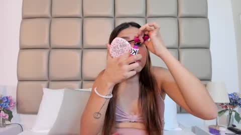 susanthomass online show from 09-20-25, 07:15