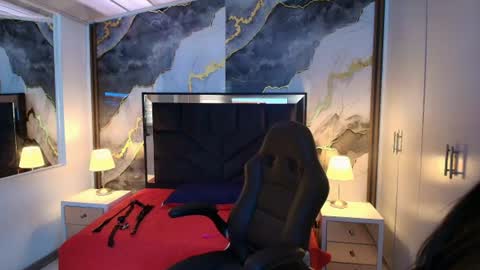 susanvilla online show from 07-10-26, 08:22