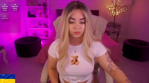 Susie online show from 04-15-26, 09:59