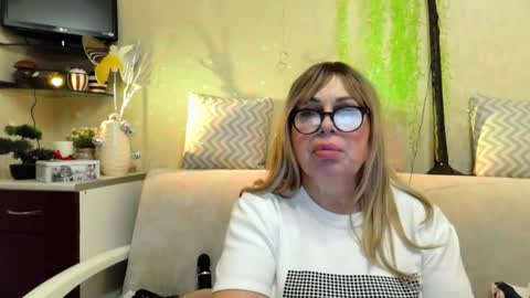 SusiexNoreen online show from 03-01-26, 03:47