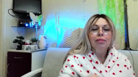 SusiexNoreen online show from 04-16-26, 02:56