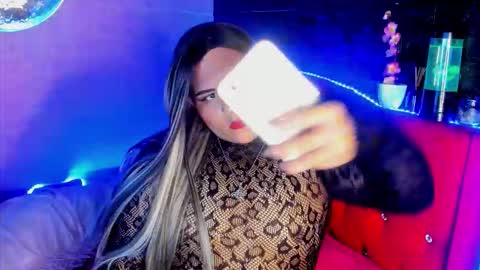 Snapshot of sussan__dirty chatting on 11-15-25, 12:30 Sussan online show from 11-15-25, 12:30