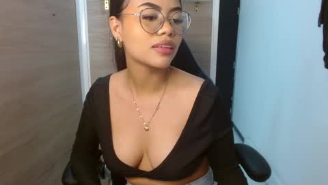 Susan online show from 02-19-25, 09:03