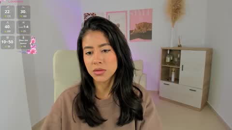 Snapshot of sussan_monroe chatting on 02-18-26, 10:22 Sussan Monroe online show from 02-18-26, 10:22