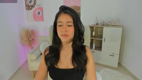 Sussan Monroe online show from 04-23-26, 08:57