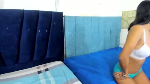 Snapshot of sussann_gomez chatting on 10-12-25, 12:59 sussann online show from 10-12-25, 12:59