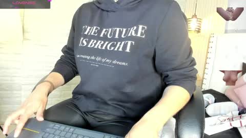   online show from 04-09-26, 11:48