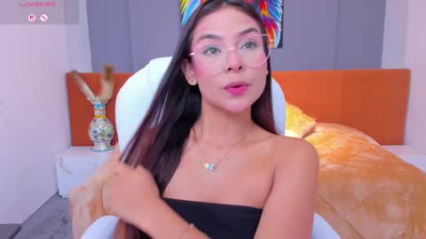 Snapshot of sussy_sweet4u chatting on 02-25-25, 09:53 sussy_sweet4u online show from 02-25-25, 09:53