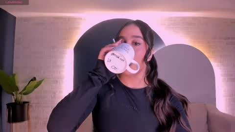 Sussy Bell online show from 01-07-26, 03:20