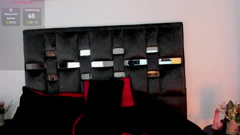 Sussy Sunny online show from 11-03-25, 07:37