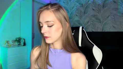 Jessica online show from 10-30-25, 05:24