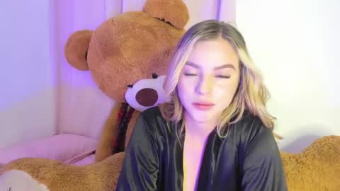 suzan__cooper2 online show from 02-16-25, 04:31