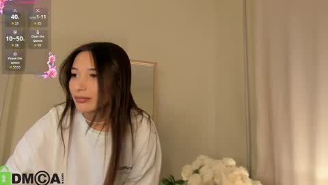 Snapshot of suzane_martin chatting on 04-19-26, 11:31 Hey Im Suzane online show from 04-19-26, 11:31
