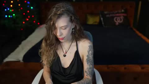 Suzan online show from 01-16-26, 11:47