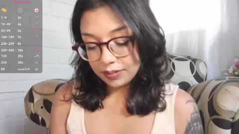 Snapshot of suziekill chatting on 11-01-25, 05:15 Suzie online show from 11-01-25, 05:15