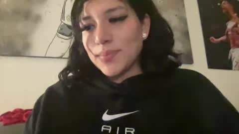 Snapshot of suzyishellawet chatting on 09-28-25, 05:46 Suzy online show from 09-28-25, 05:46