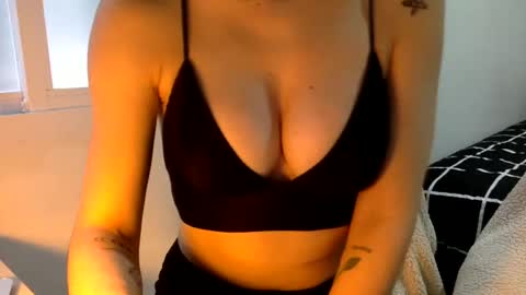 The real sugar baby   Suzy Summer   online show from 02-28-25, 12:31