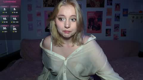 Kira online show from 04-06-26, 05:25