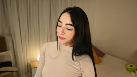 Snapshot of sw_sofi chatting on 03-09-25, 01:56 Sofis schedule 10pm until 4am GMT-5 online show from 03-09-25, 01:56