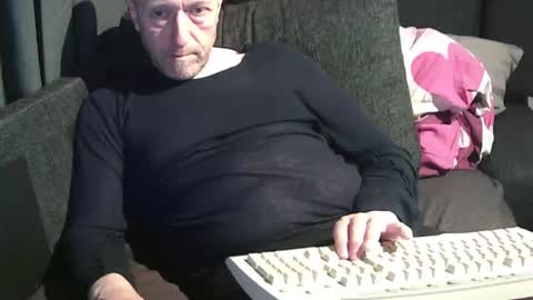 ArnSwart online show from 04-15-26, 10:54