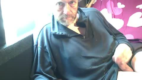 Snapshot of swartarn chatting on 06-14-26, 08:38 ArnSwart online show from 06-14-26, 08:38