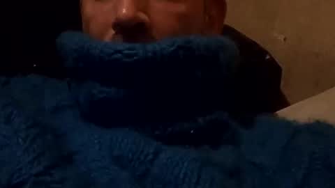 sweaterboy666 online show from 12-17-25, 08:59