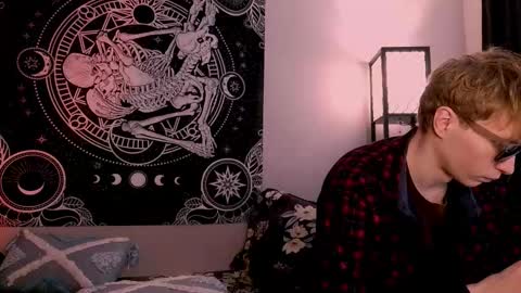 sweaties3 online show from 01-10-26, 02:41