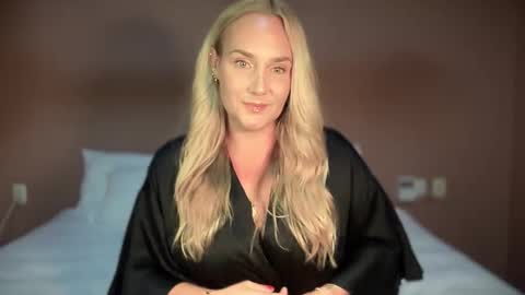 Swedish Candii online show from 10-12-25, 04:22