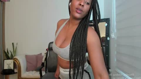 Snapshot of sweer_oshun chatting on 12-10-24, 03:55 Evangeline online show from 12-10-24, 03:55