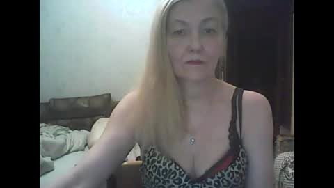 Snapshot of sweet4blonde609 chatting on 01-22-25, 01:00 sweet4blonde609 online show from 01-22-25, 01:00