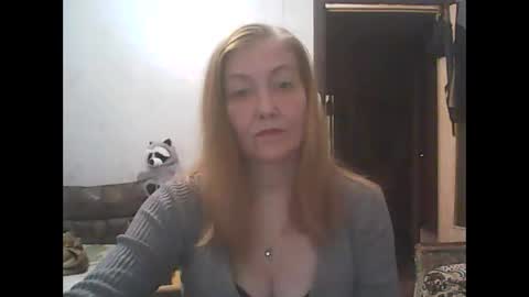 Snapshot of sweet4blonde609 chatting on 11-07-25, 11:43 sweet4blonde609 online show from 11-07-25, 11:43