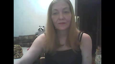 Snapshot of sweet4blonde609 chatting on 11-27-25, 11:34 sweet4blonde609 online show from 11-27-25, 11:34