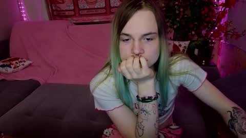 Haeyang  Torry online show from 02-15-26, 03:20