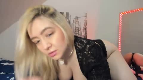 Snapshot of sweet4you1992 chatting on 02-27-26, 07:14 Anne Marie online show from 02-27-26, 07:14