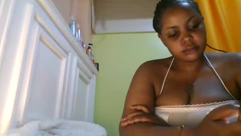 sweet52537 online show from 04-14-26, 07:42