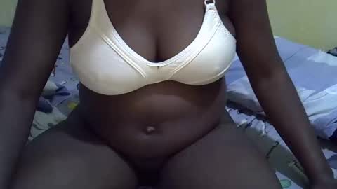 Snapshot of sweet_0012 chatting on 12-14-25, 11:20 Cecee online show from 12-14-25, 11:20