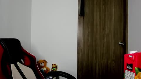 Snapshot of sweet__suck69bitch chatting on 02-24-25, 07:44 sweet__suck69bitch online show from 02-24-25, 07:44