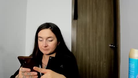 Snapshot of sweet__suck69bitch chatting on 03-09-25, 03:43 sweet__suck69bitch online show from 03-09-25, 03:43