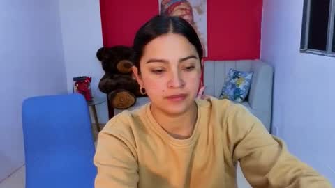 sweet_ahinara online show from 10-19-25, 01:56