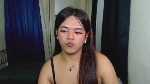 Snapshot of sweet_ahrii chatting on 02-17-25, 12:59 CLEO online show from 02-17-25, 12:59