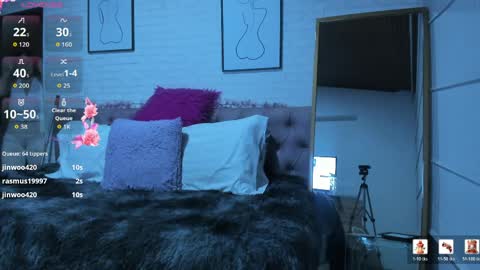 Alice online show from 04-21-26, 01:42