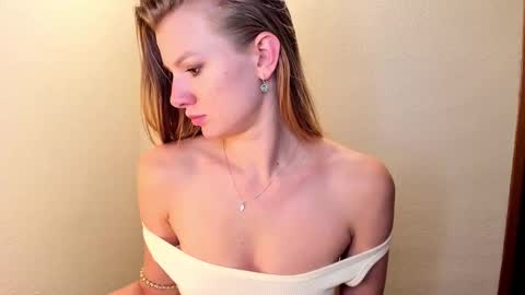 Ann - your sweet girl online show from 12-21-25, 10:06