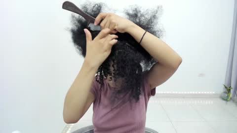 Anie online show from 01-23-25, 02:33