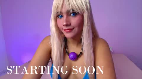 Snapshot of sweet_april2005 chatting on 02-04-26, 01:06 April sweet online show from 02-04-26, 01:06