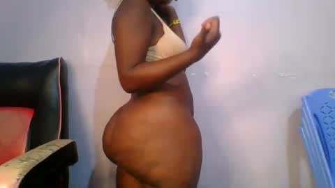 Snapshot of sweet_arianna_ chatting on 02-11-25, 07:54 timaya online show from 02-11-25, 07:54