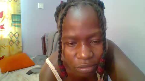 Snapshot of sweet_arianna_ chatting on 02-15-25, 01:16 timaya online show from 02-15-25, 01:16