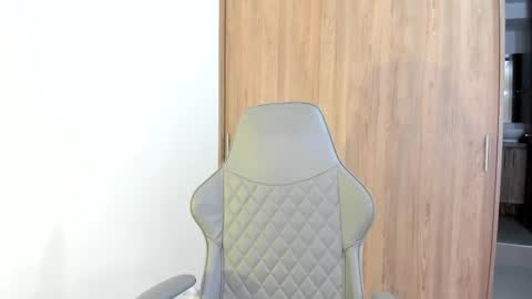 Asheley online show from 03-06-26, 04:53