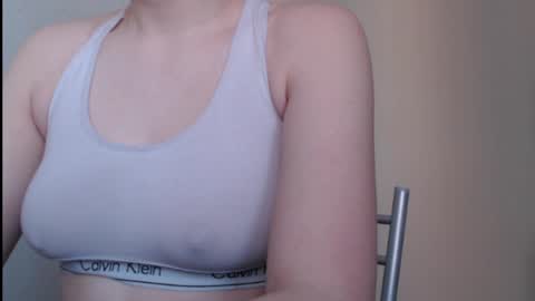 Snapshot of sweet_baby_kate chatting on 02-20-25, 06:39 Kate and Erica online show from 02-20-25, 06:39