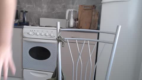 Snapshot of sweet_baby_kate chatting on 09-30-25, 10:20 Kate and Erica online show from 09-30-25, 10:20