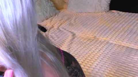 Alice online show from 10-20-25, 03:45